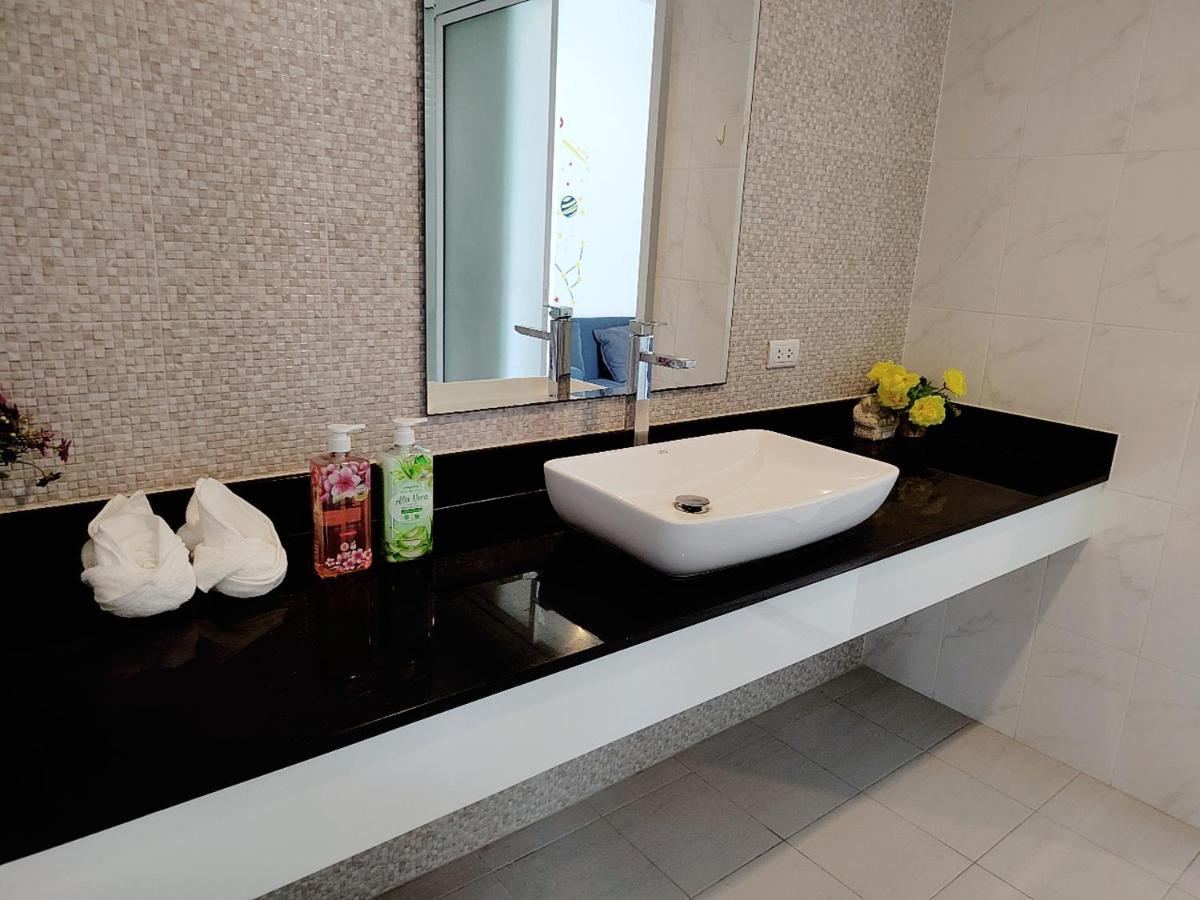 E Villa , Private Pool Villa For Your Family Хуа Хин Экстерьер фото